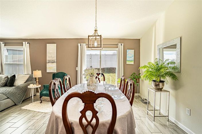 Image No.9-3 Bed House for sale