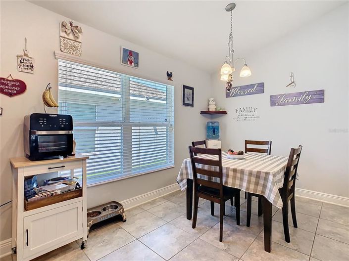 Image No.12-4 Bed House for sale