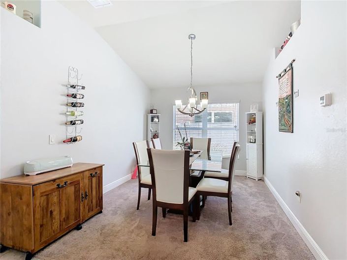 Image No.15-4 Bed House for sale