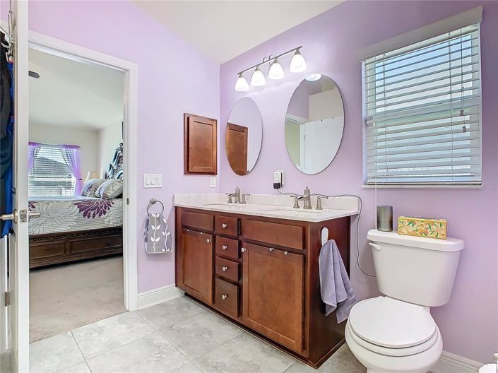 Image No.30-4 Bed House for sale