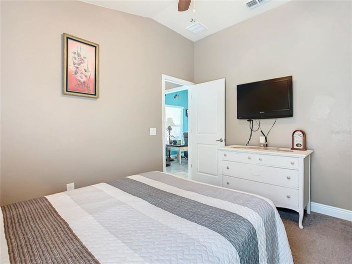 Image No.36-4 Bed House for sale