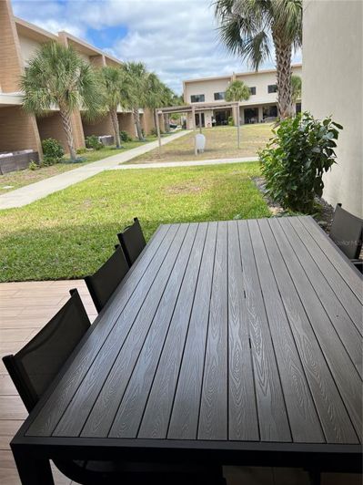 Image No.38-4 Bed Townhouse for sale