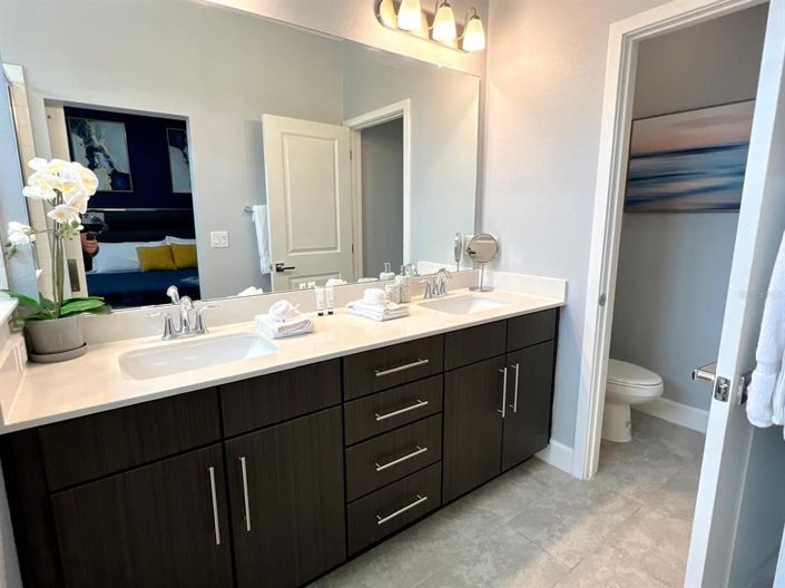 Image No.16-4 Bed House for sale