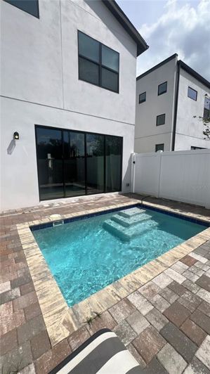 Image No.23-4 Bed House for sale