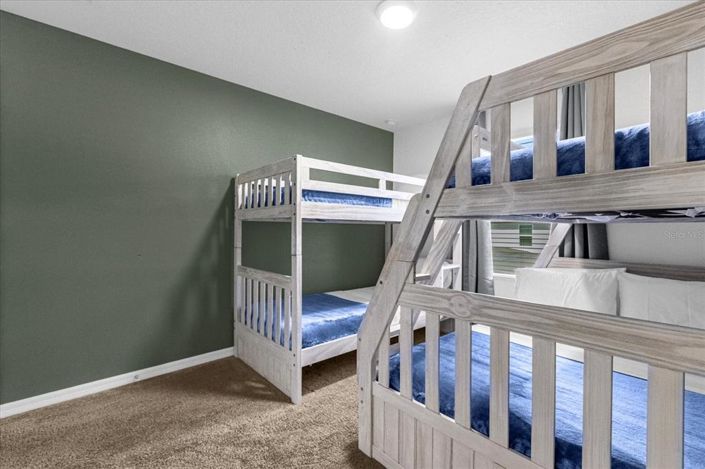 Image No.26-4 Bed Townhouse for sale