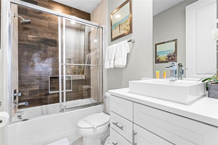 Image No.20-4 Bed Townhouse for sale