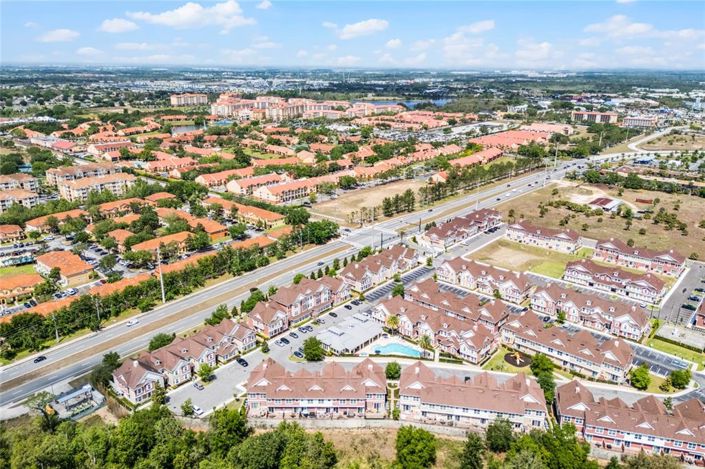 Image No.37-4 Bed Townhouse for sale