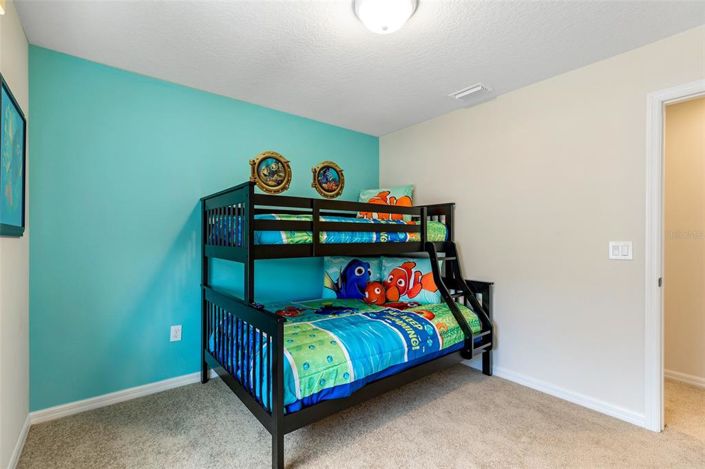 Image No.28-5 Bed Townhouse for sale