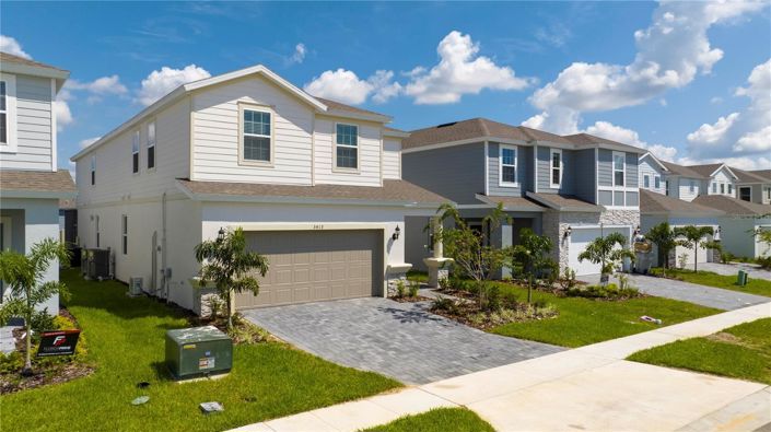 Image No.1-6 Bed House for sale