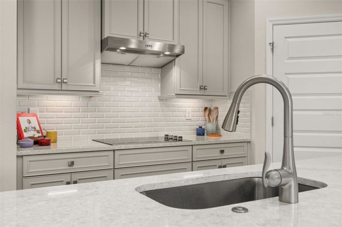 Image No.15-4 Bed House for sale