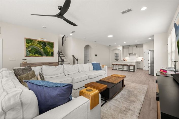 Image No.18-4 Bed House for sale