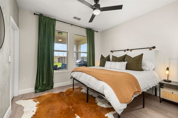 Image No.21-4 Bed House for sale