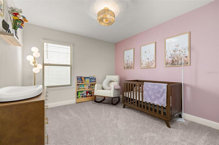Image No.33-4 Bed House for sale