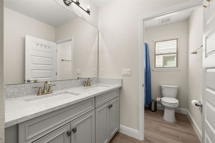 Image No.36-4 Bed House for sale