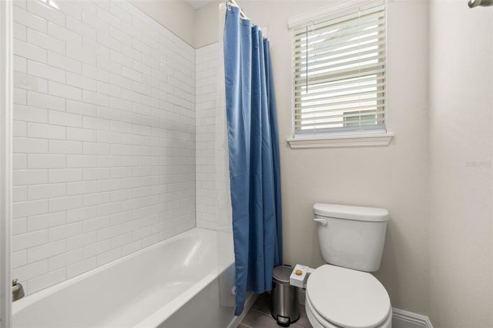 Image No.37-4 Bed House for sale