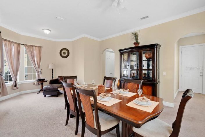 Image No.6-4 Bed House for sale