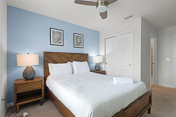 Image No.20-5 Bed Townhouse for sale