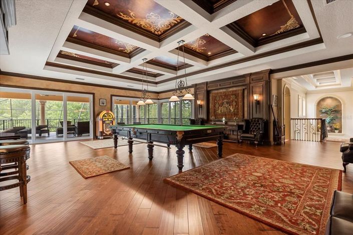 Image No.60-5 Bed House for sale