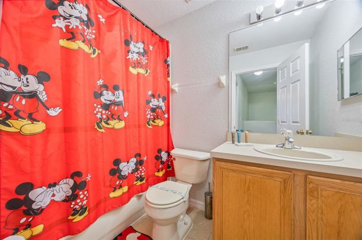 Image No.18-4 Bed Townhouse for sale