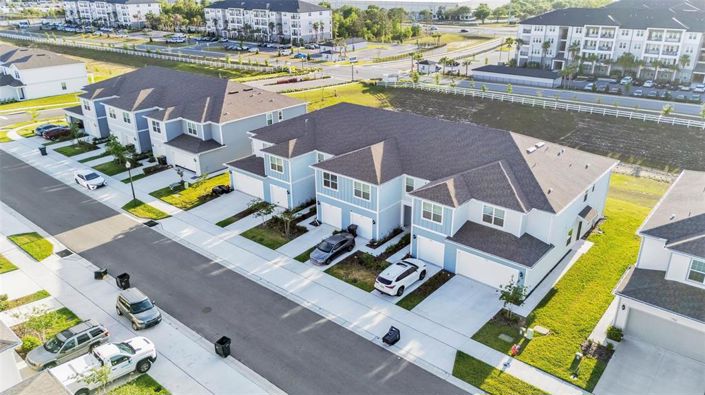 Image No.37-3 Bed Townhouse for sale