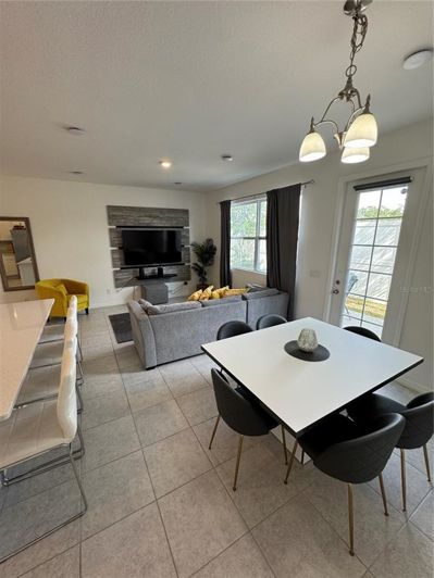 Image No.6-3 Bed Townhouse for sale