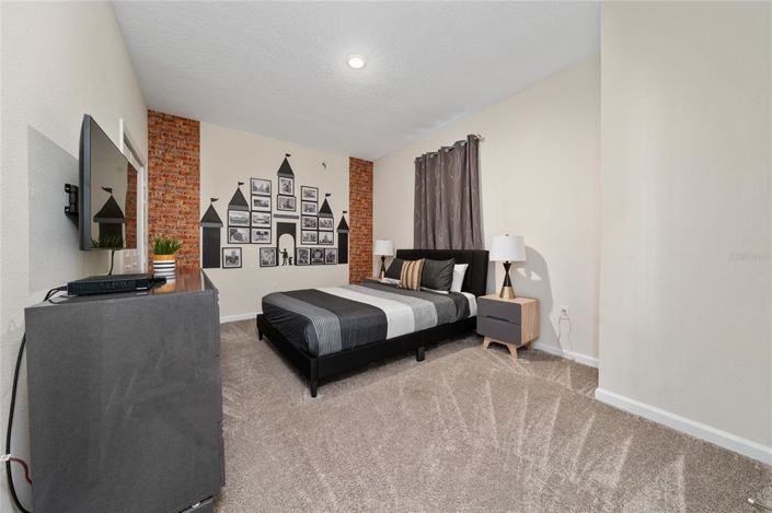 Image No.12-3 Bed Apartment for sale