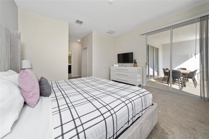 Image No.24-3 Bed Apartment for sale