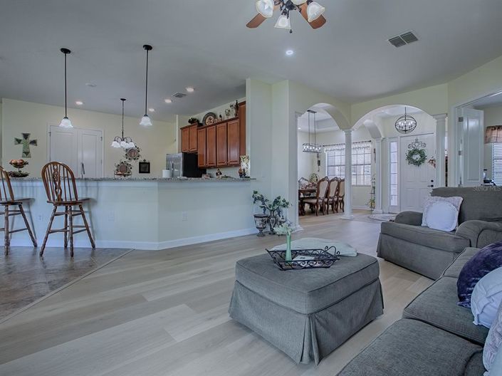 Image No.14-4 Bed House for sale