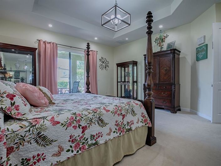 Image No.33-4 Bed House for sale