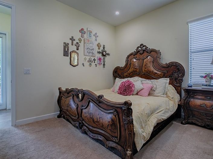 Image No.43-4 Bed House for sale