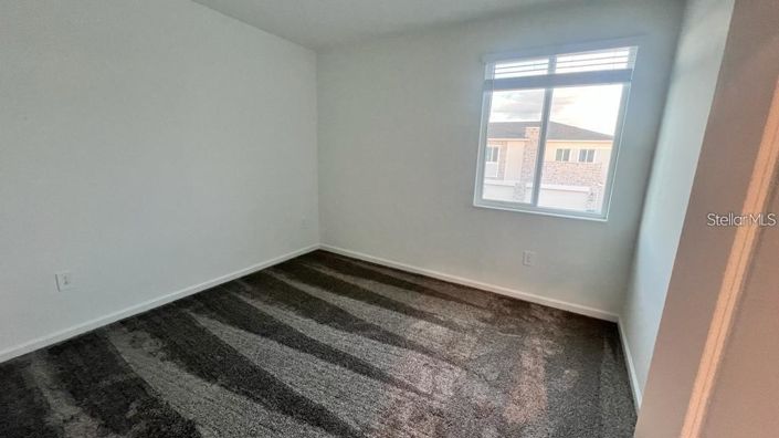 Image No.17-4 Bed Townhouse for sale