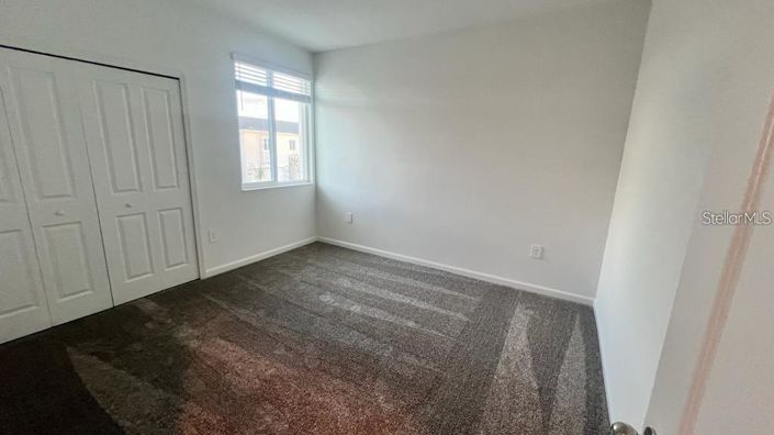 Image No.18-4 Bed Townhouse for sale