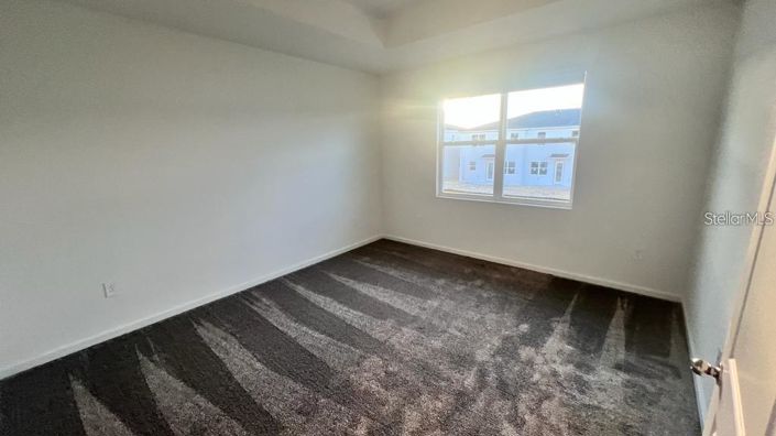 Image No.24-4 Bed Townhouse for sale