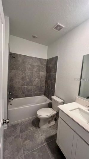 Image No.37-4 Bed Townhouse for sale