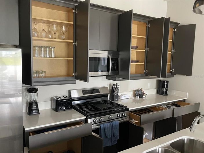 Image No.8-3 Bed Apartment for sale