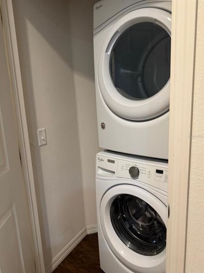 Image No.13-4 Bed Townhouse for sale