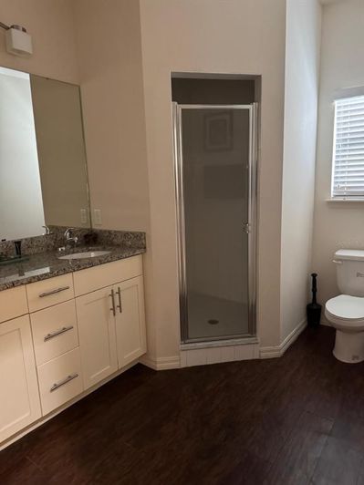 Image No.14-4 Bed Townhouse for sale