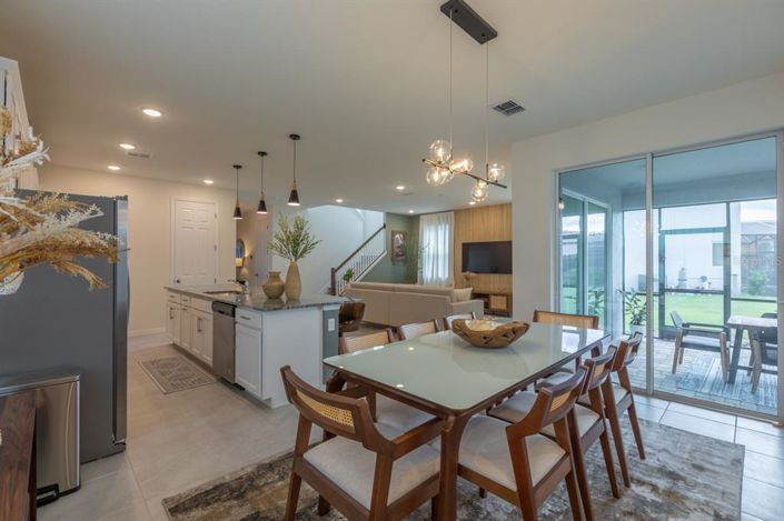 Image No.13-6 Bed House for sale