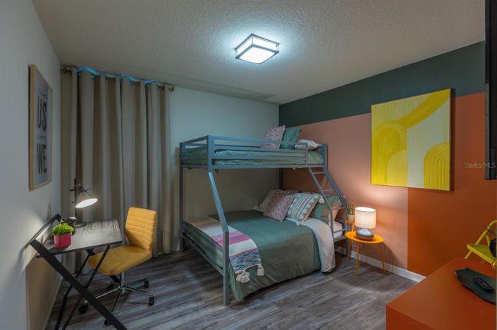 Image No.25-6 Bed House for sale