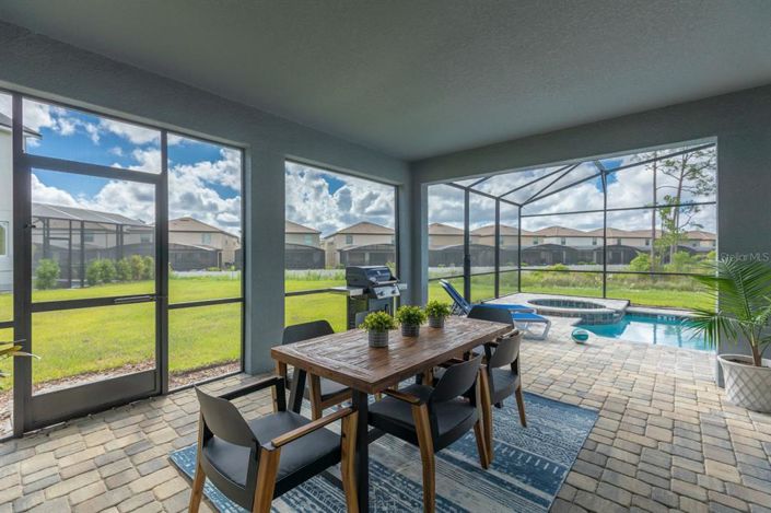 Image No.39-6 Bed House for sale