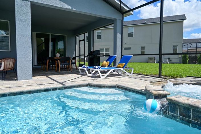 Image No.43-6 Bed House for sale