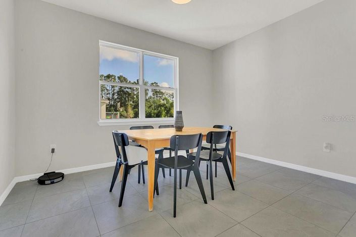 Image No.17-5 Bed House for sale