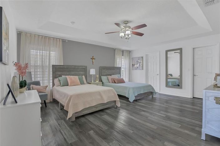 Image No.19-3 Bed House for sale