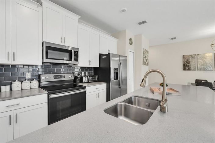 Image No.14-Maison de ville de 4 chambres à vendre à Saint John