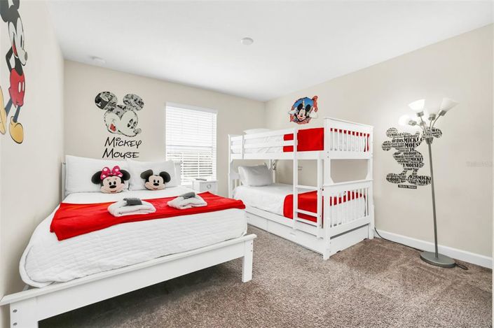 Image No.22-4 Bed Townhouse for sale