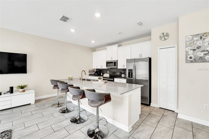 Image No.9-4 Bed Townhouse for sale