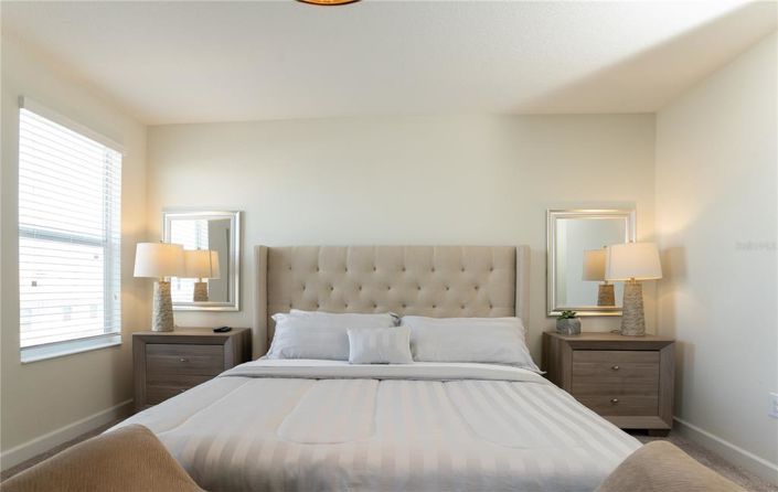 Image No.20-6 Bed House for sale