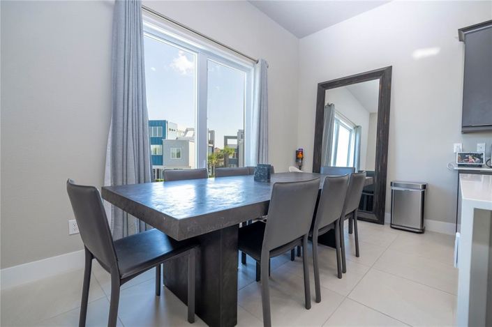 Image No.17-Appartement de 5 chambres à vendre à Saint John