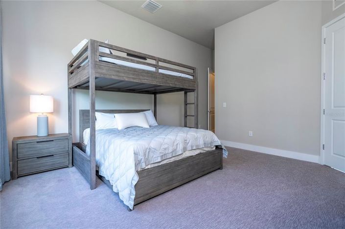 Image No.35-Appartement de 5 chambres à vendre à Saint John