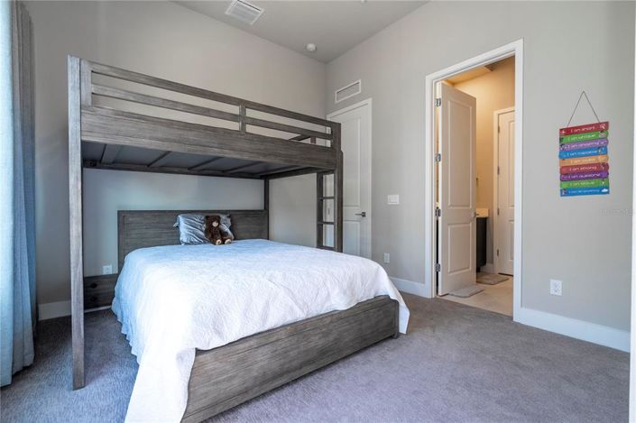 Image No.41-Appartement de 5 chambres à vendre à Saint John